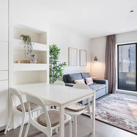 Guestready - Welcoming Place In Lägenhet